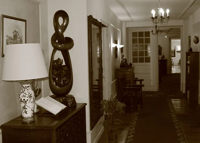 Bel Air ホテル 3*